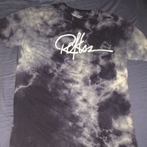 Young & Reckless Blue/White T-Shirt Size M